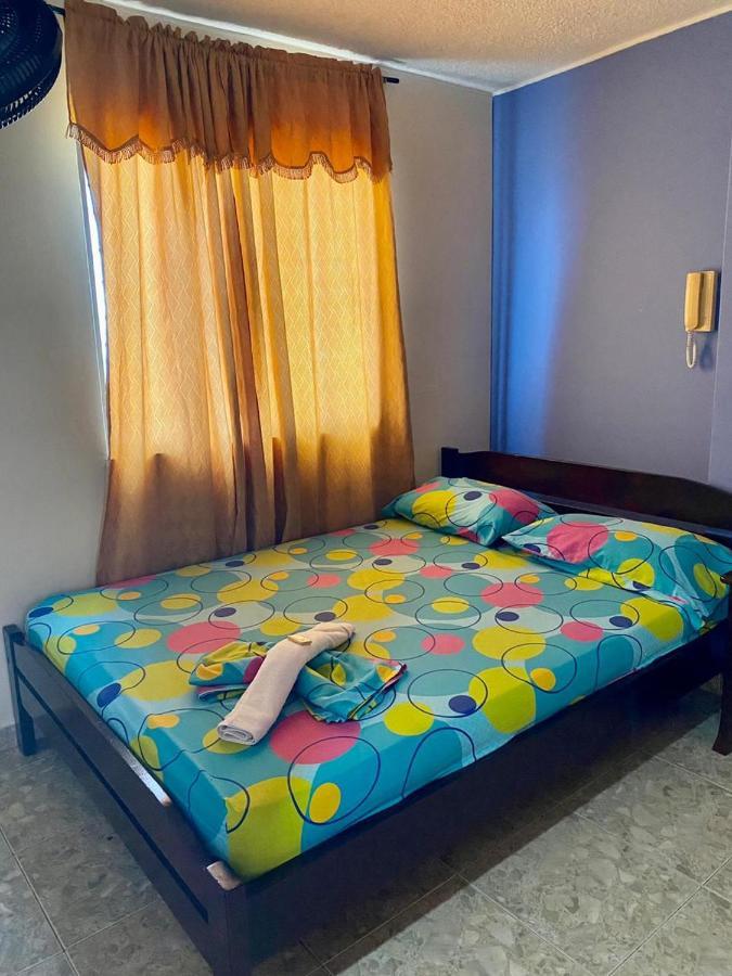 Hotel Mansion Real บูการามังกา ภายนอก รูปภาพ